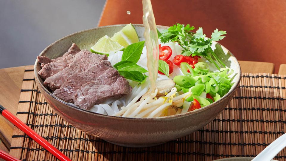 Pho Bo - vietnamská hovězí polévka s nudlemi