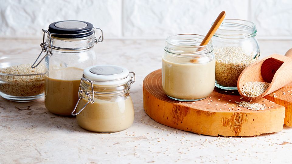 Tahini pasta
