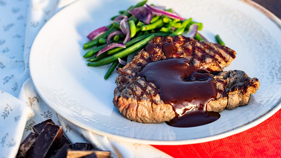 Čokoládová omáčka ke steaku